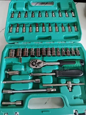Set of 46pcs Mechanical Tool Box