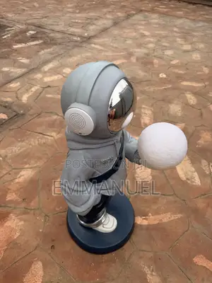 Big Size Figurine