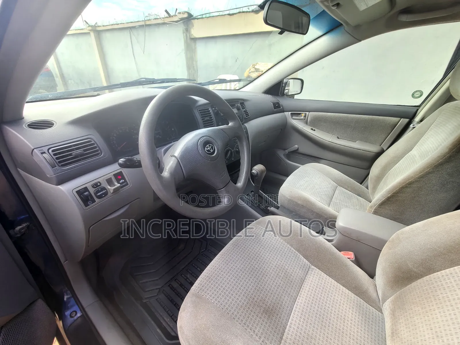 Toyota Corolla CE 2005 Blue