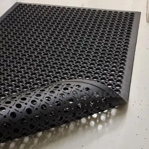 Thick Rubber Footmat