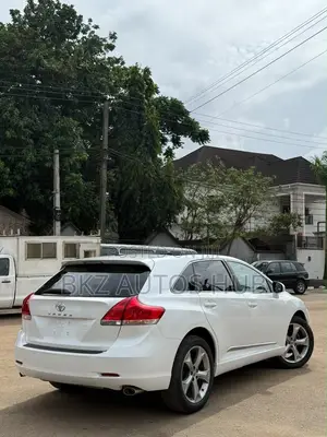 Toyota Venza V6 AWD 2012 White