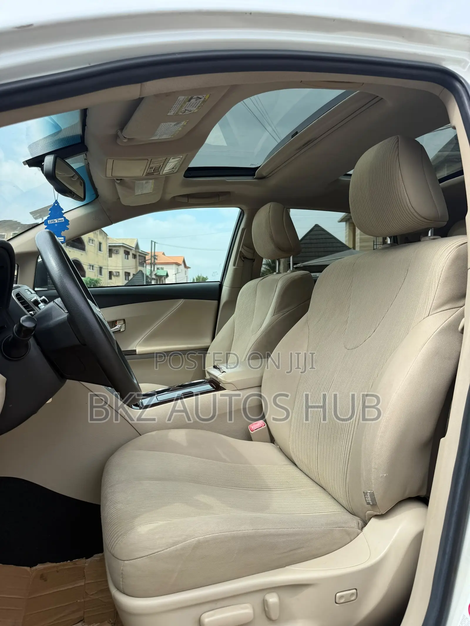 Toyota Venza V6 AWD 2012 White