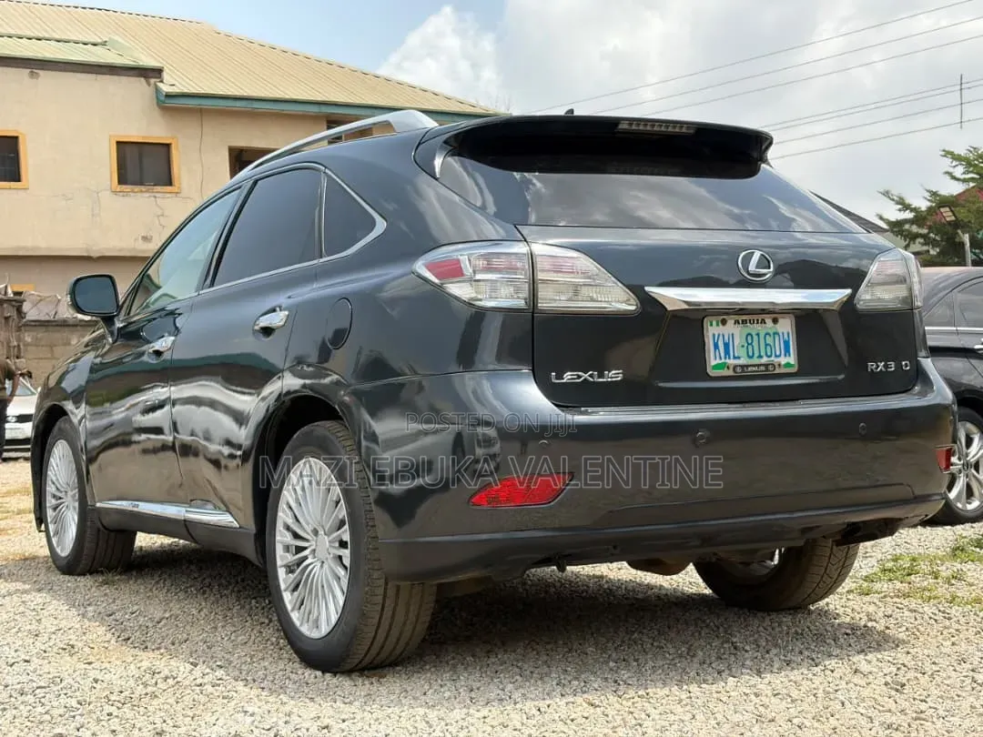 Lexus LX 2015
