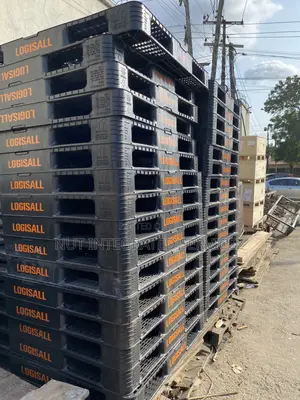 Ever Ready Plastic Pallets