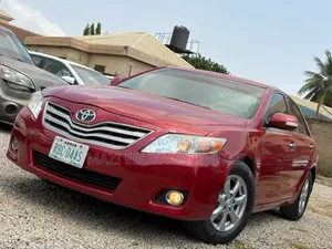 Toyota Camry 2010 Red