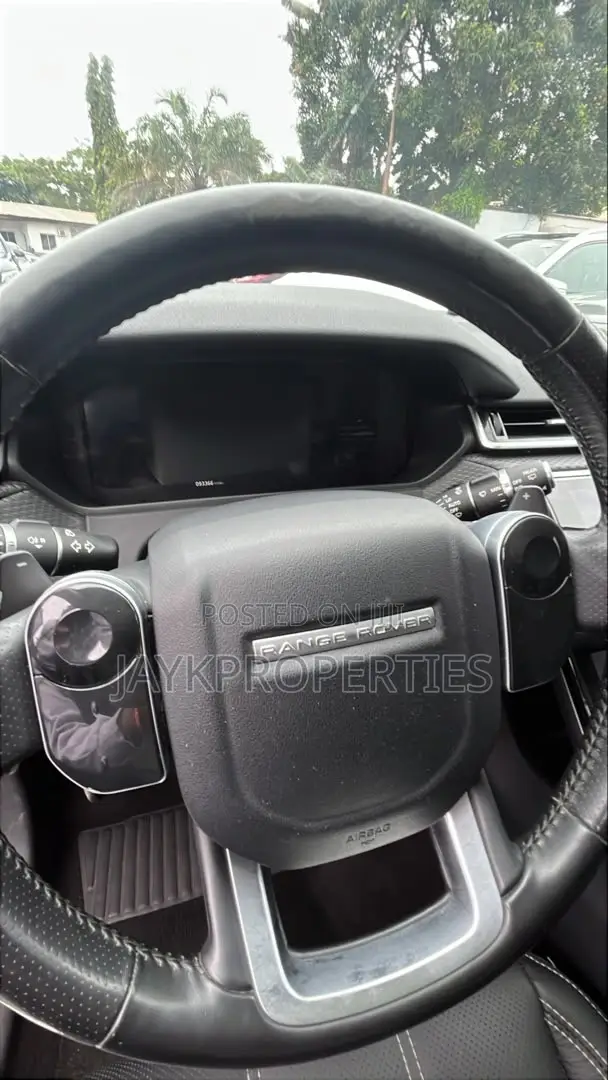 Rover Land 2019 Black