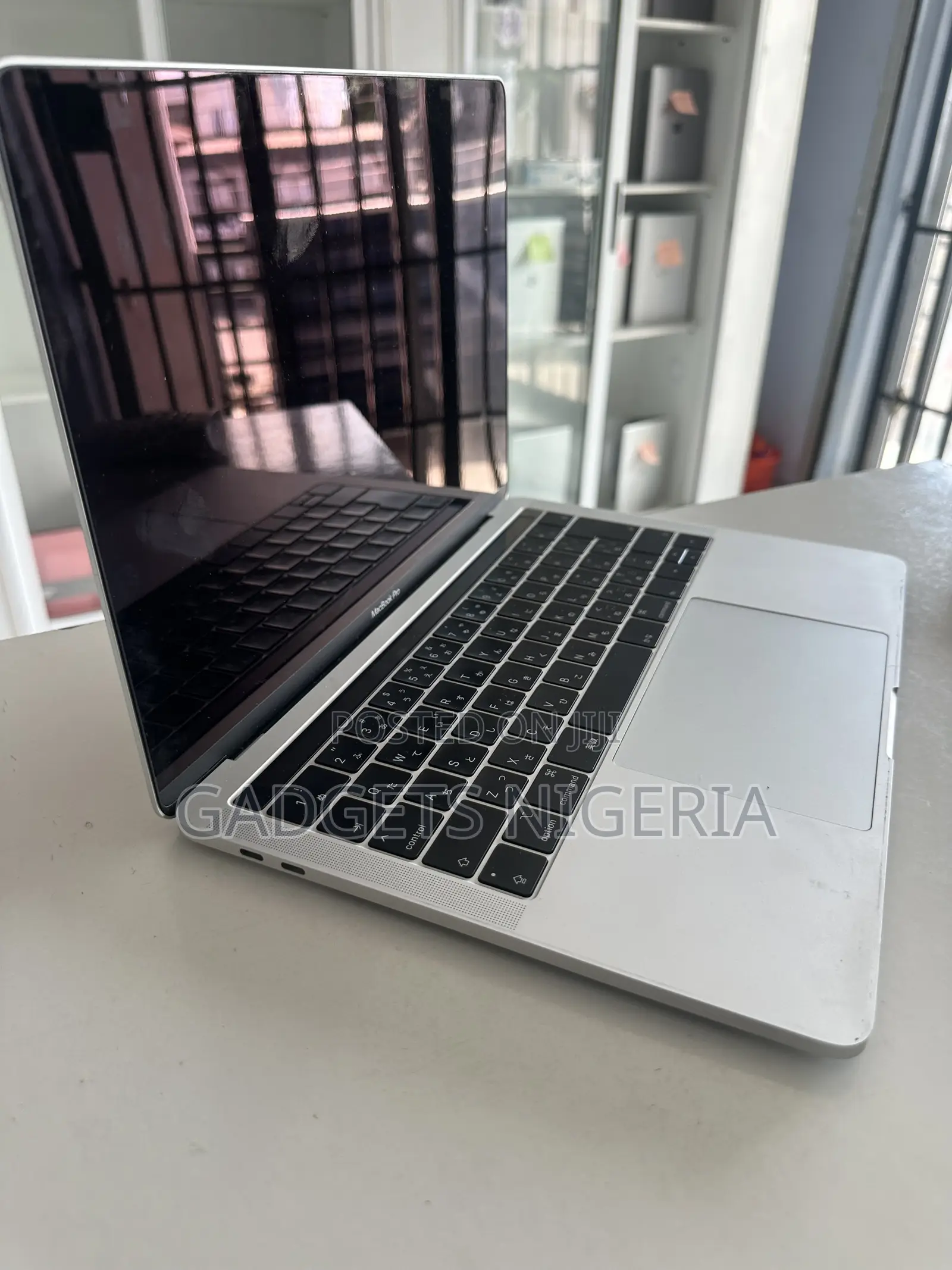 Laptop Apple MacBook Pro 2019 16GB Intel Core i7 SSD 512GB