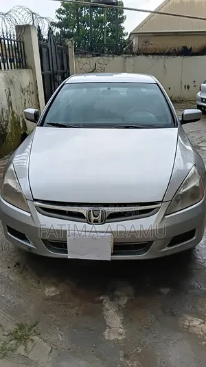 Honda Accord 2006 Gray