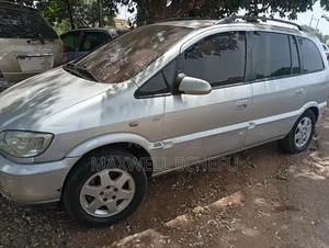 Opel Zafira 2004 Silver