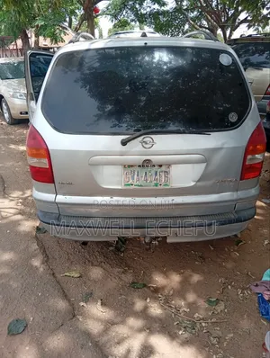 Opel Zafira 2004 Silver