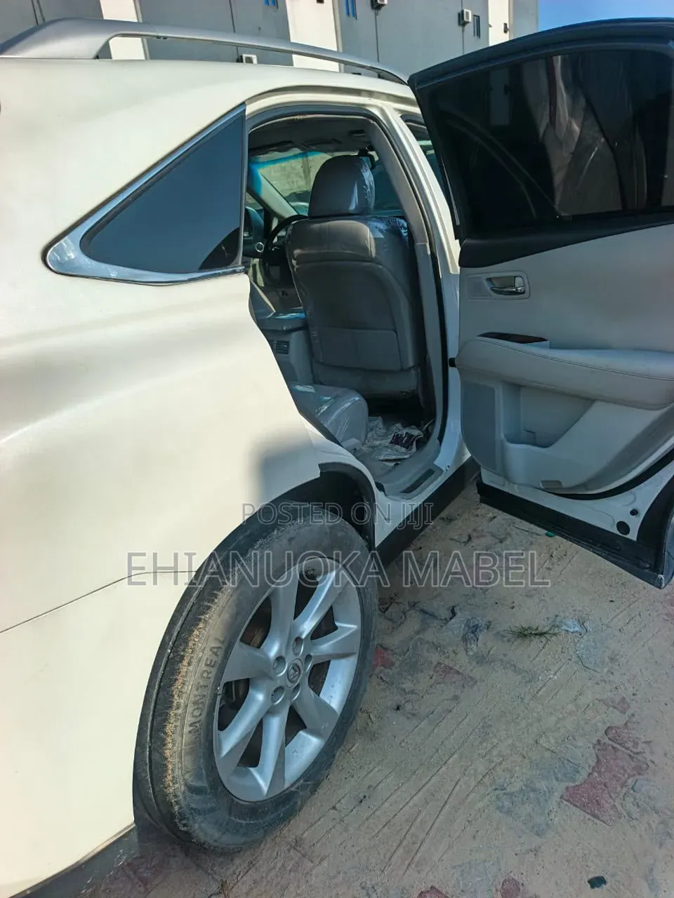 Lexus LX 570 2012 White