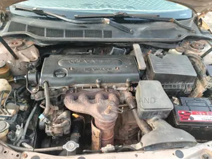 Toyota Camry LE 4dr Sedan (2.4L 4cyl 5A) 2008 Gold