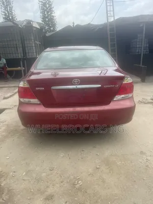 Toyota Camry LE 4dr Sedan (2.4L 4cyl 5A) 2006 Red