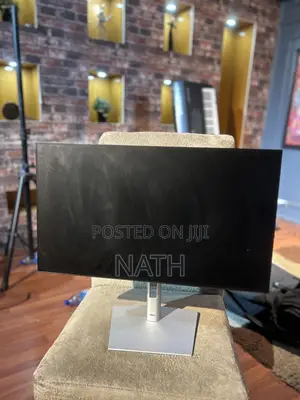 UHD2424 Dell