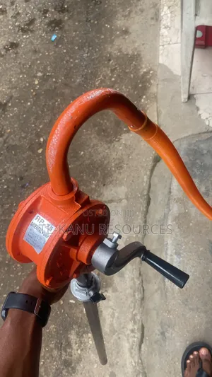 Manual Fluid Transfer Pump