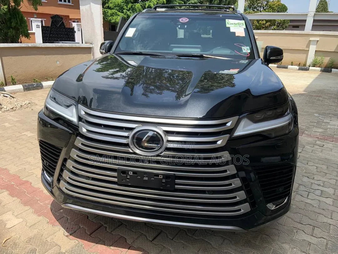 Lexus LX 600 2024 Black