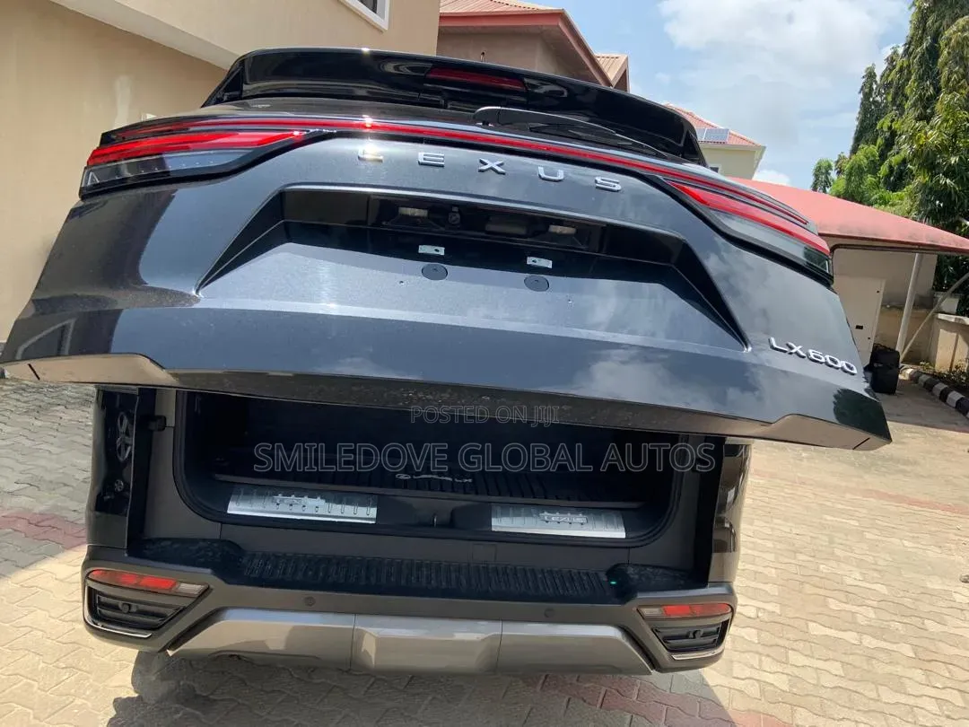Lexus LX 600 2024 Black