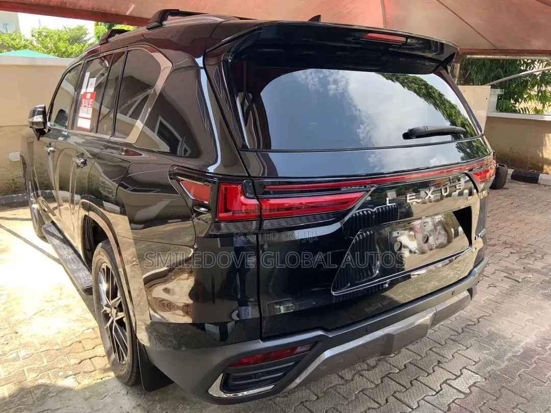 Lexus LX 600 2024 Black
