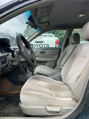 Toyota Camry LE 4dr Sedan (2.2L 4cyl 4A) 2001 Green
