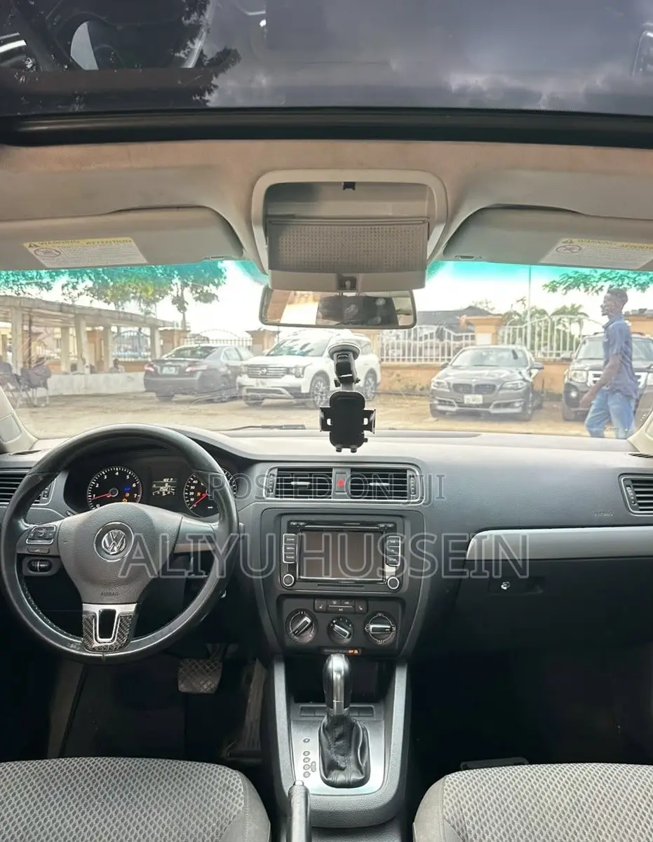 Volkswagen Jetta 2013 White