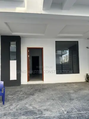 3bdrm Duplex in Ikota for rent