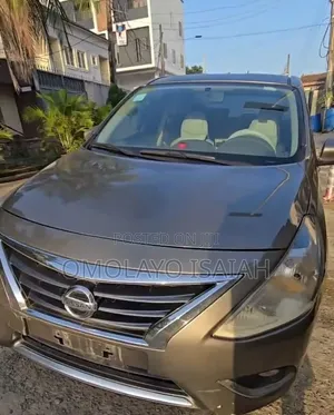 Nissan Almera 2015 Gold