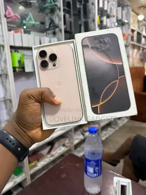 Apple iPhone 16 Pro 256 GB Gold