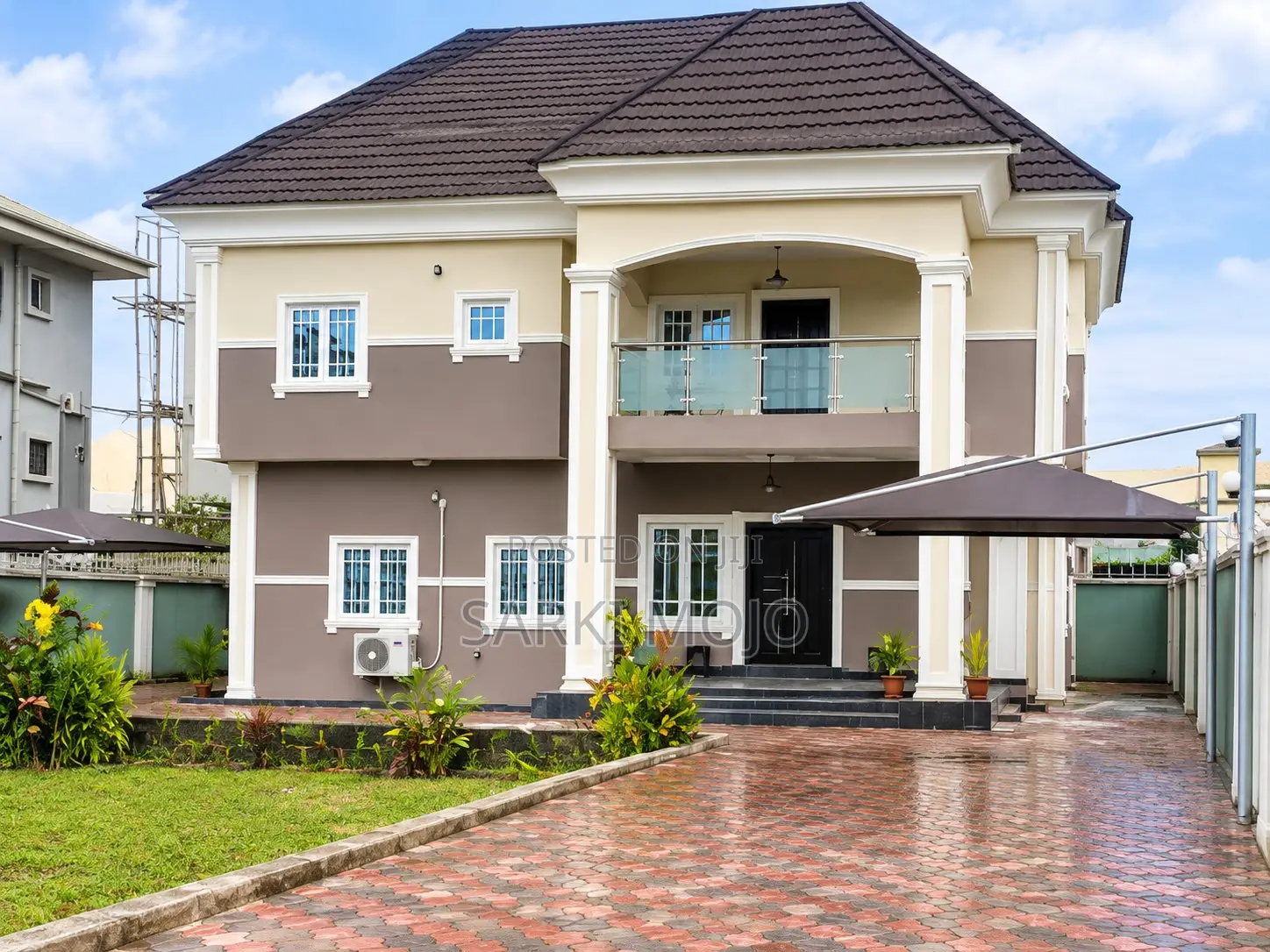 Luxury 3 Bedroom Duplex
