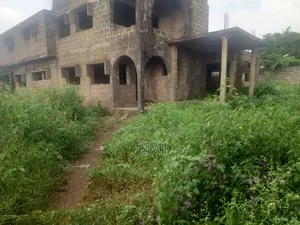 5bdrm Duplex in Ikirun for sale