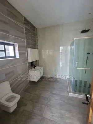 5bdrm Duplex in Patrik Harbour for sale