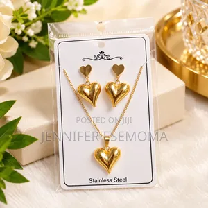 Premium Non-Tarnish Jewellery | Necklaces, Earrings