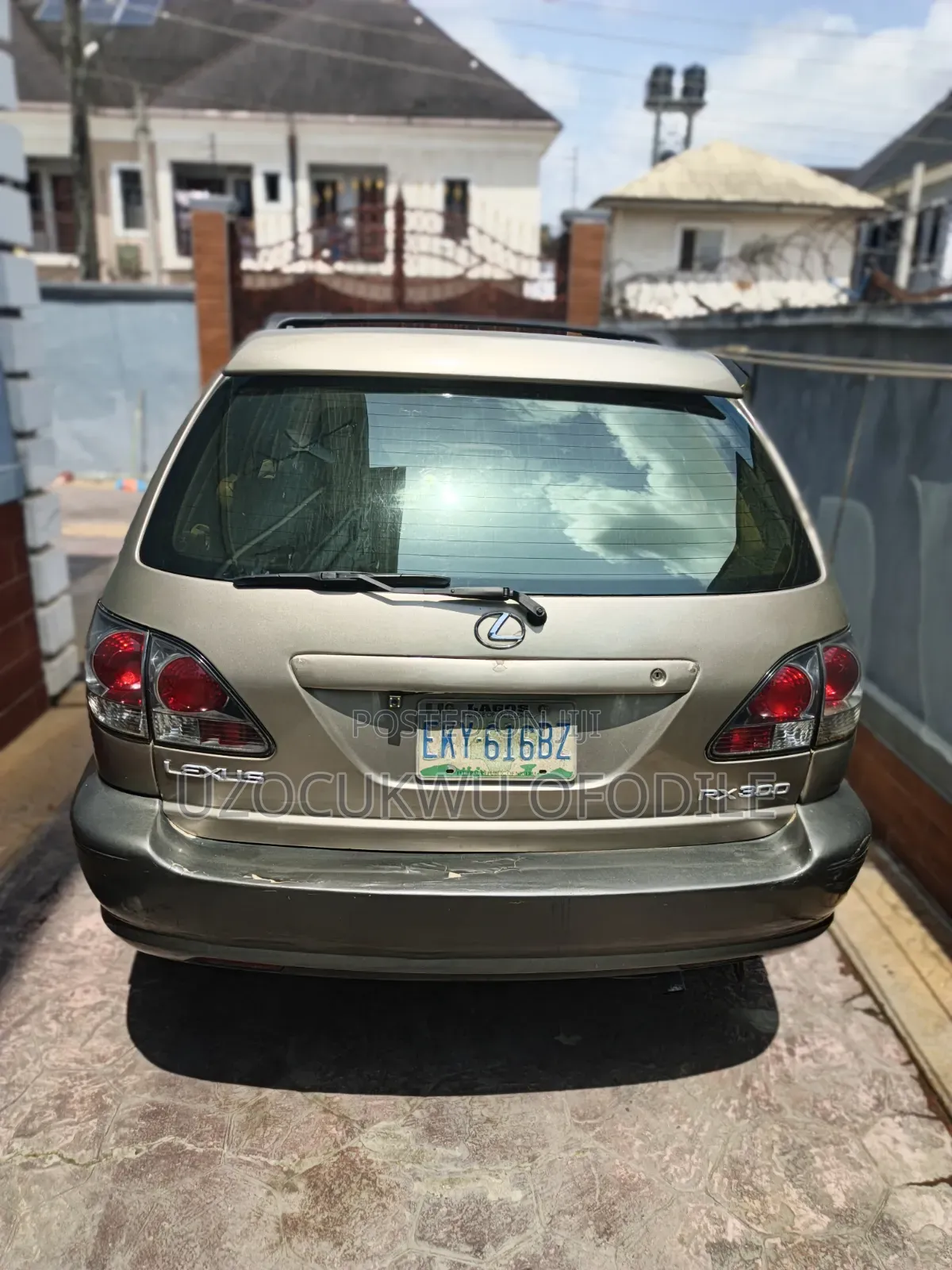 Lexus RX 300 2001 Gold