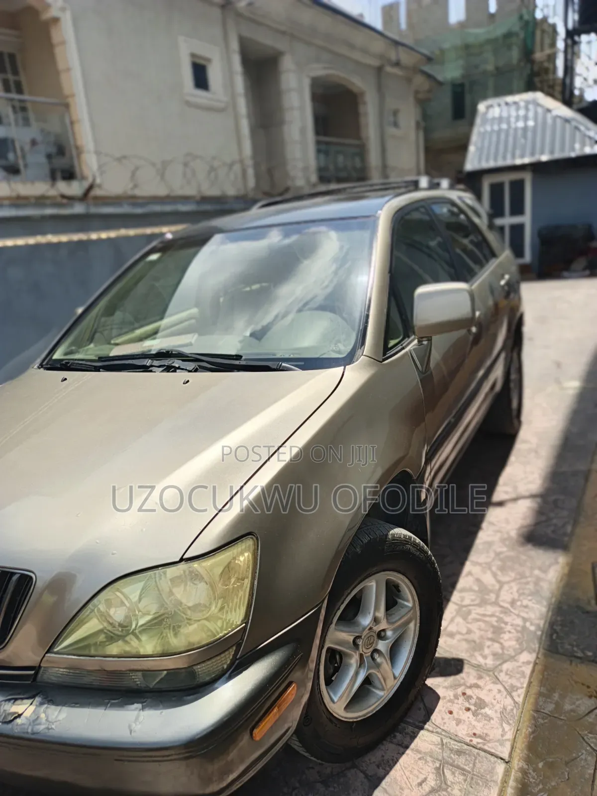 Lexus RX 300 2001 Gold