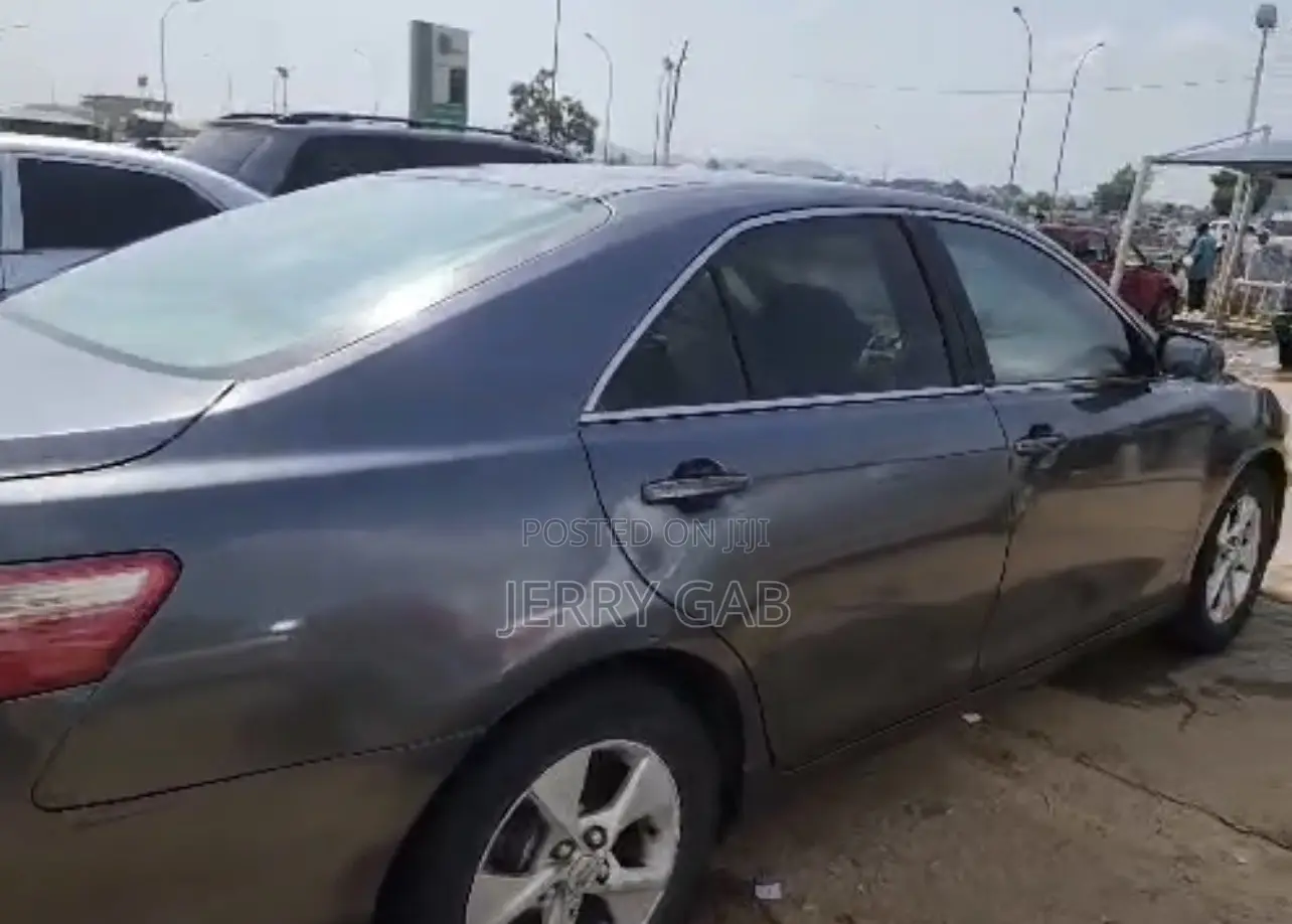 Toyota Camry 2008 Gray