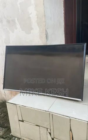 Neatly Used Samsung Television