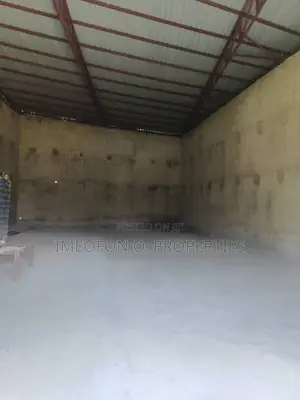 Spacious Warehouse for Rent
