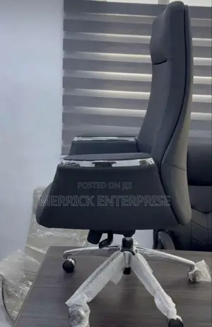 Executive Office Chair