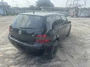 Volkswagen Golf 2003 Black