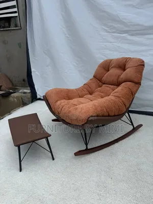 Luxury Relaxing Chair / Recliner Rocking Chair With Footrest