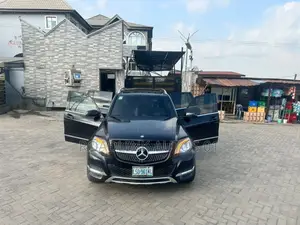 Mercedes-Benz GLK-Class 2012 Black