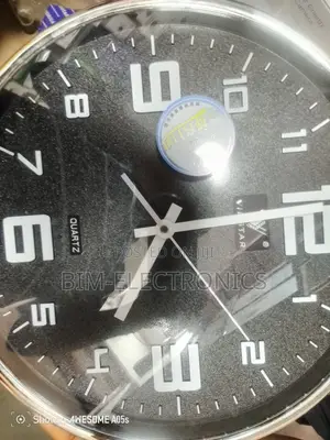 Spy Camera on Wall Clock.