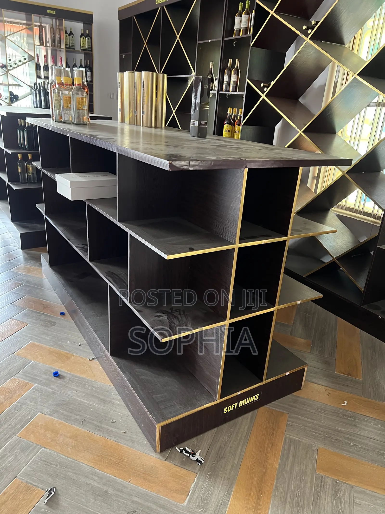 Massive HDF Multipurpose Shelves