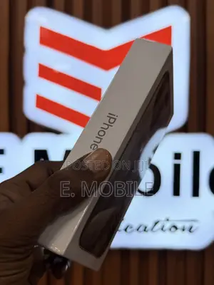 New Apple iPhone 15 Pro 128 GB White