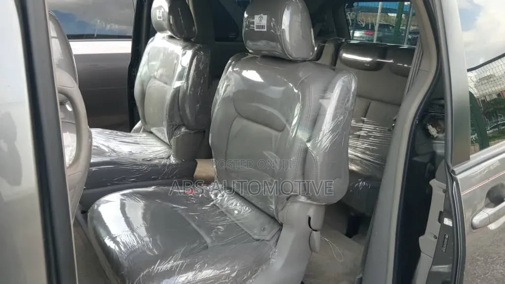 Toyota Sienna XLE Limited 2005 Gray