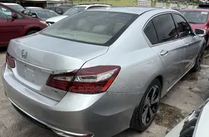 Honda Accord EX-L V-6 4dr Sedan FWD (3.5L 6cyl 6A) 2013 Silver
