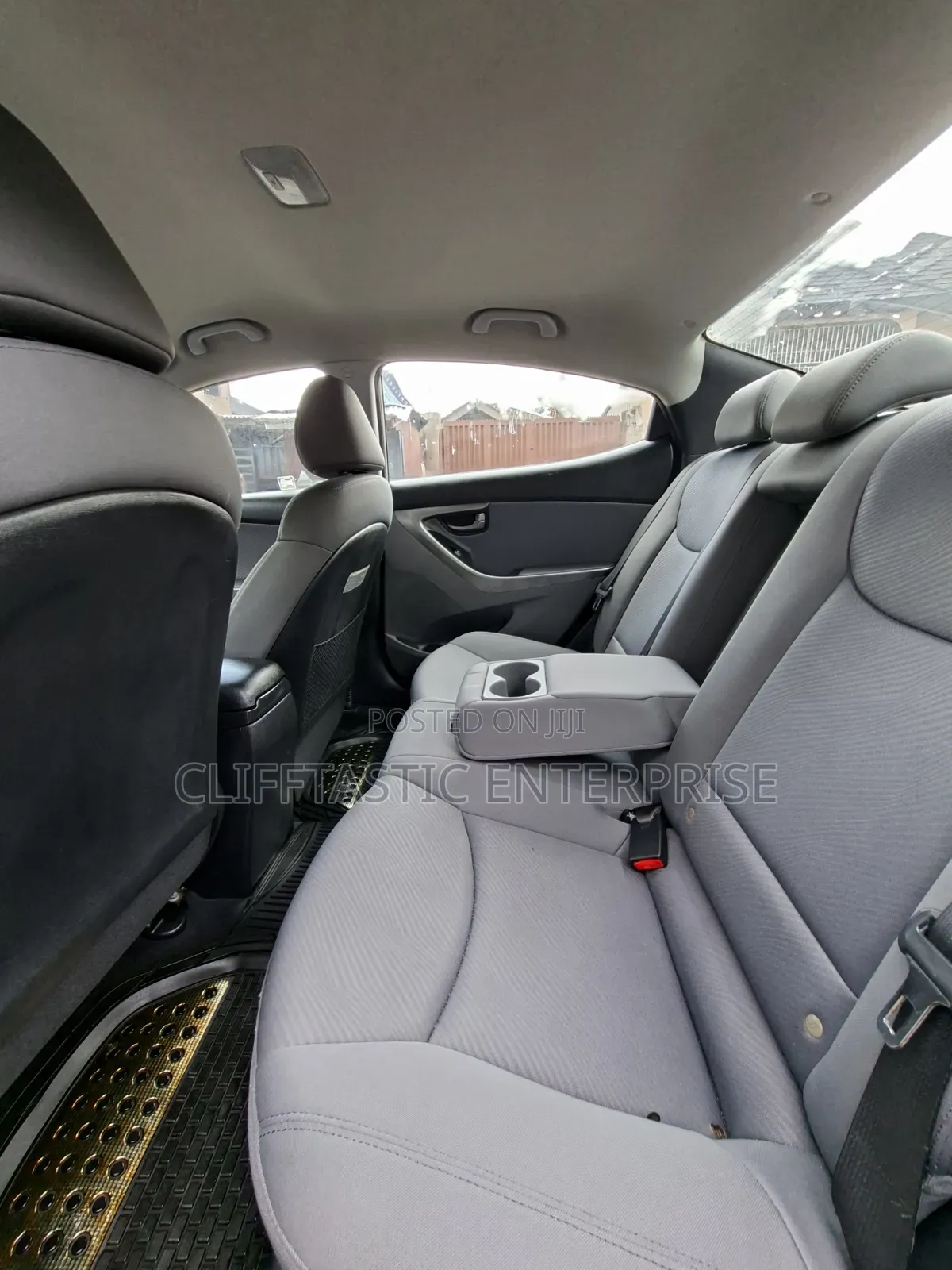 Hyundai Elantra GLS 2011 Gray