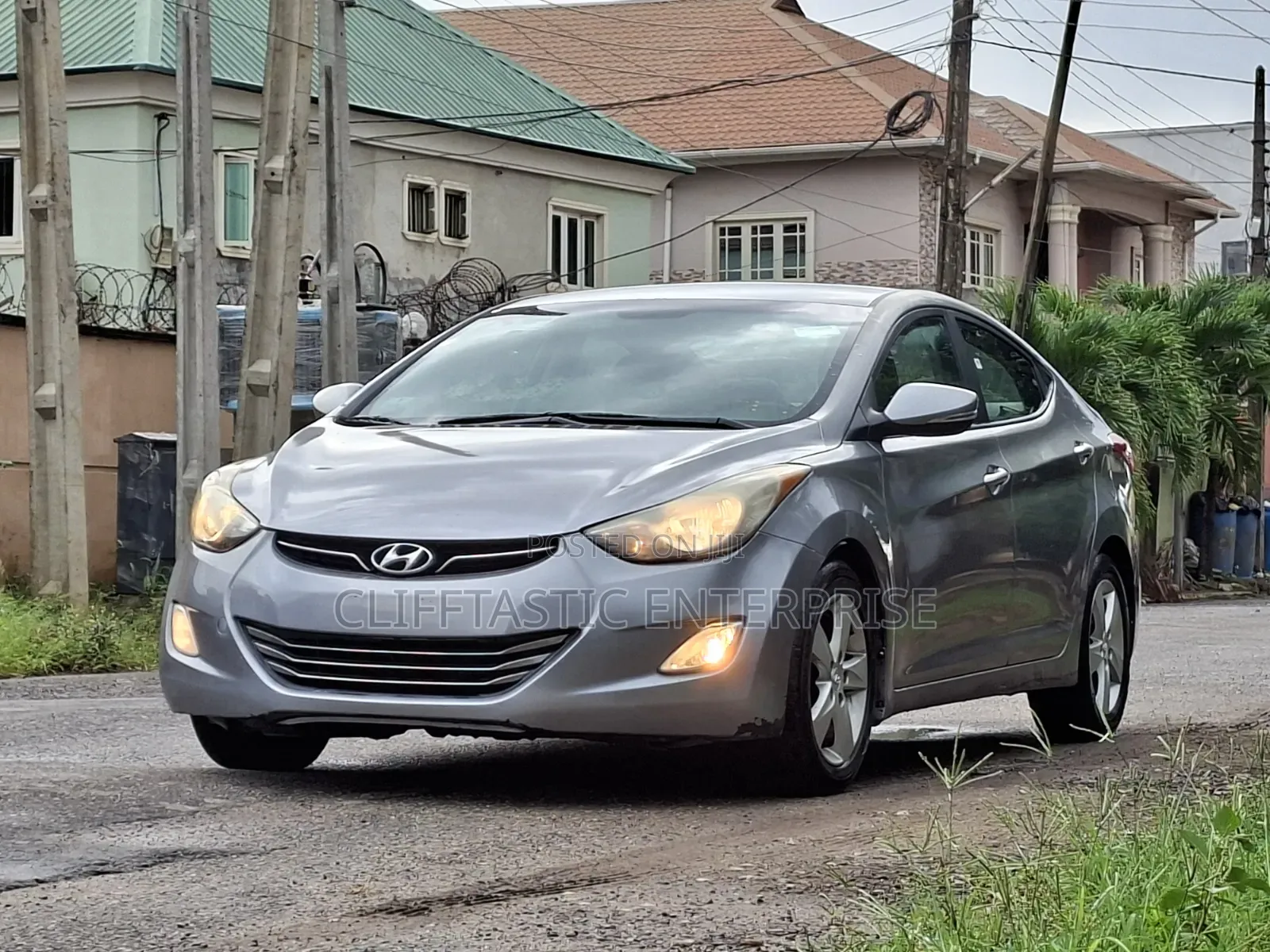 Hyundai Elantra GLS 2011 Gray