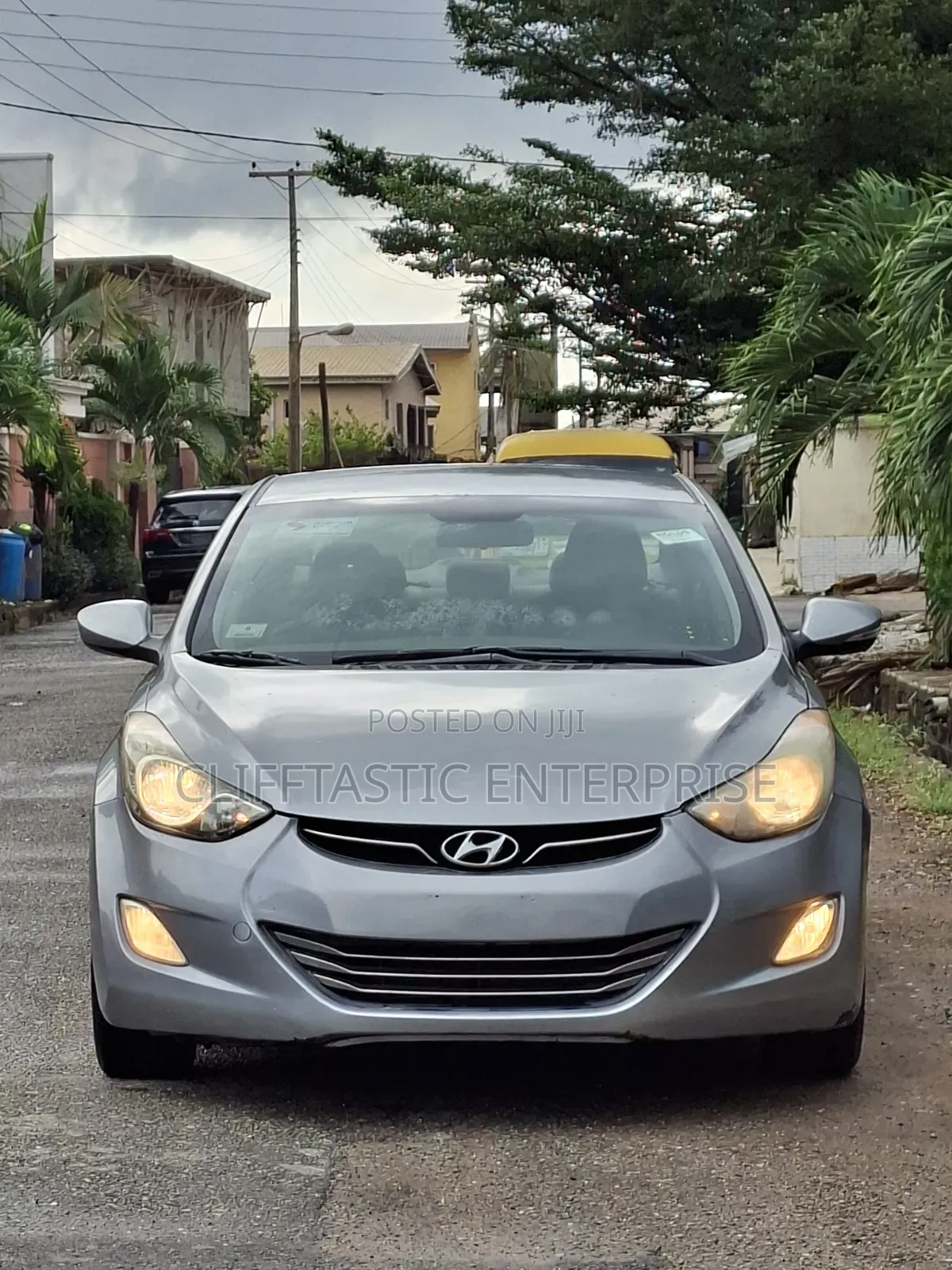 Hyundai Elantra GLS 2011 Gray