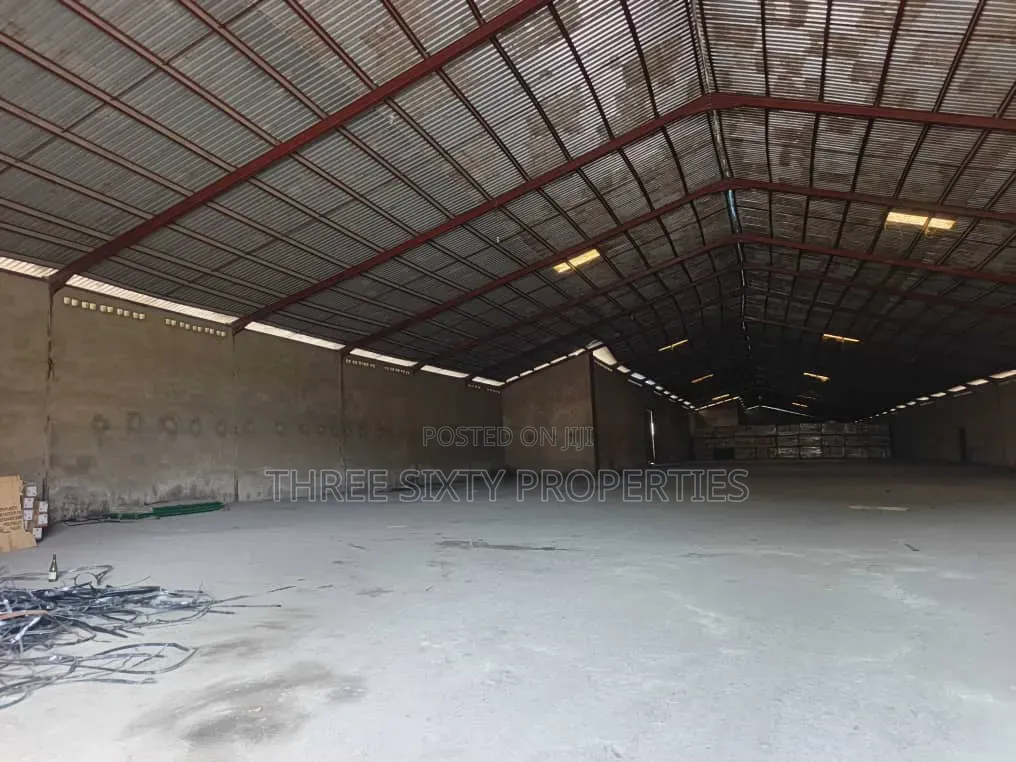 4200 SQM Warehouse Exclusive Compound