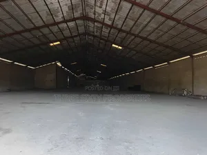 4200 SQM Warehouse Exclusive Compound
